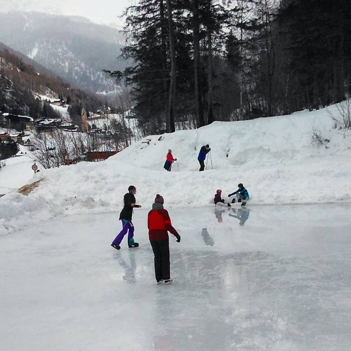 Patinoire romantique à Heiligenblut